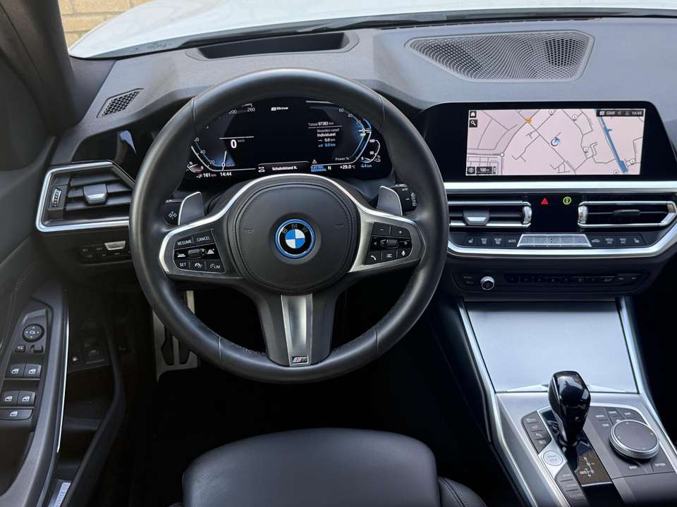 BMW 320 - Imagem 3