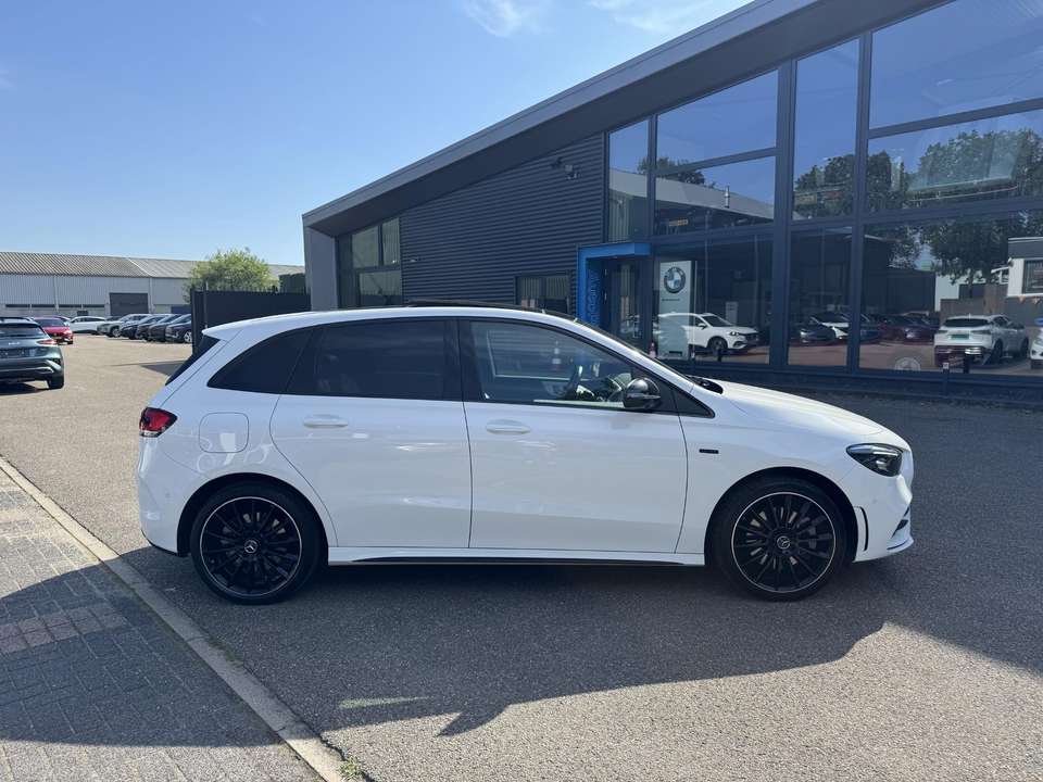 Mercedes-Benz B 250 - Imagem 5