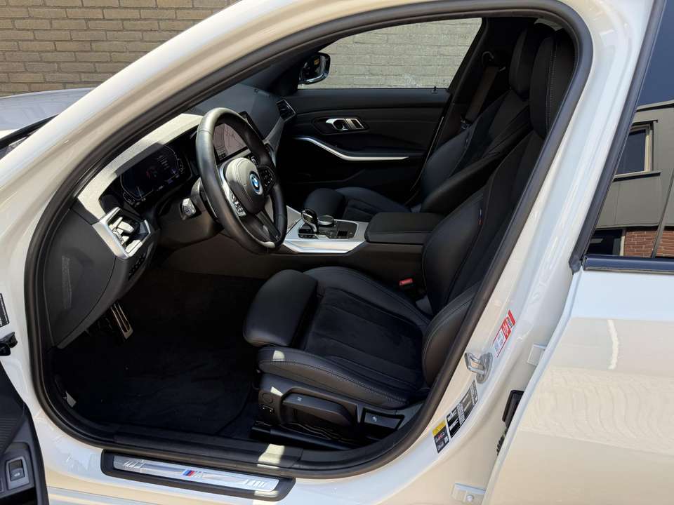BMW 320 - Imagem 13
