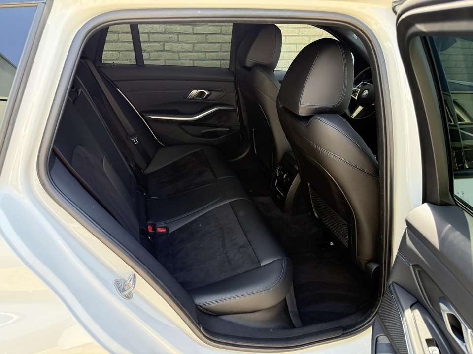 BMW 320 - Imagem 16