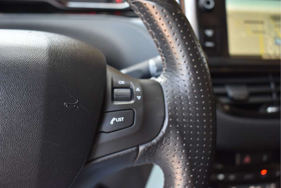 Peugeot 208 - Imagem 6