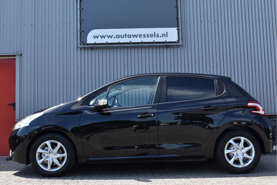 Peugeot 208 - Imagem 12