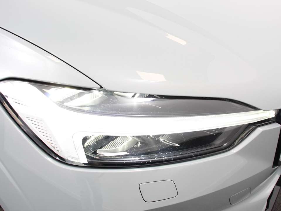 Volvo XC60 - Imagem 9