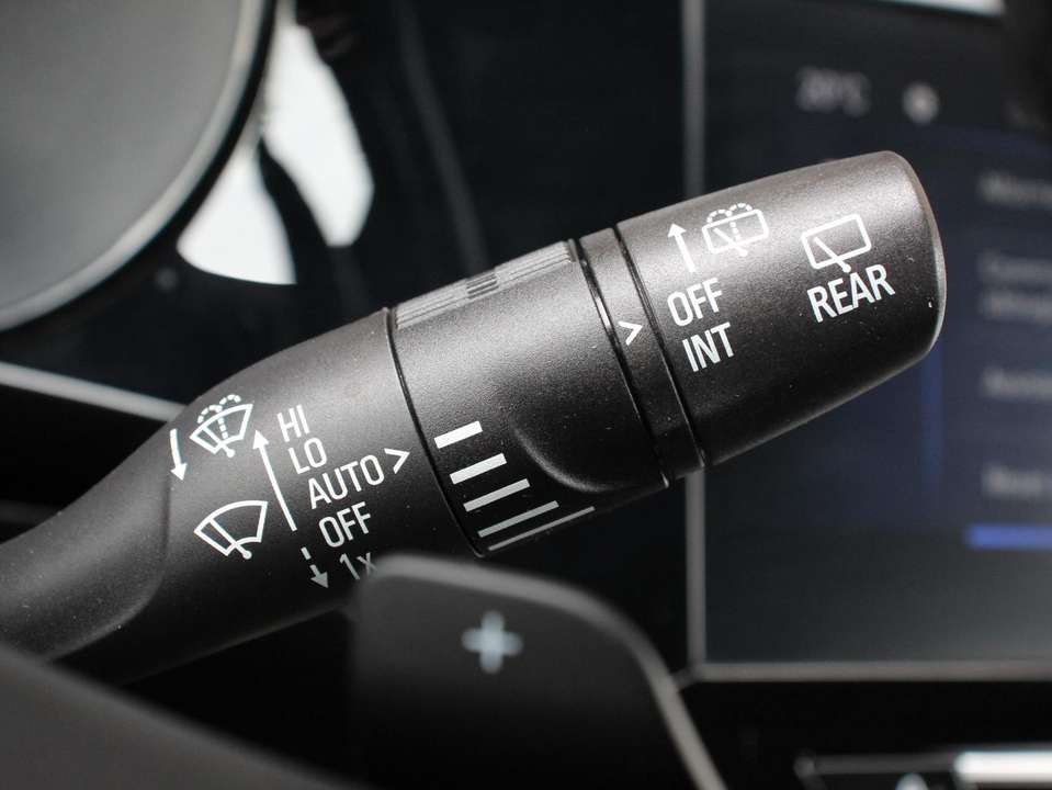 Opel Corsa - Imagem 11