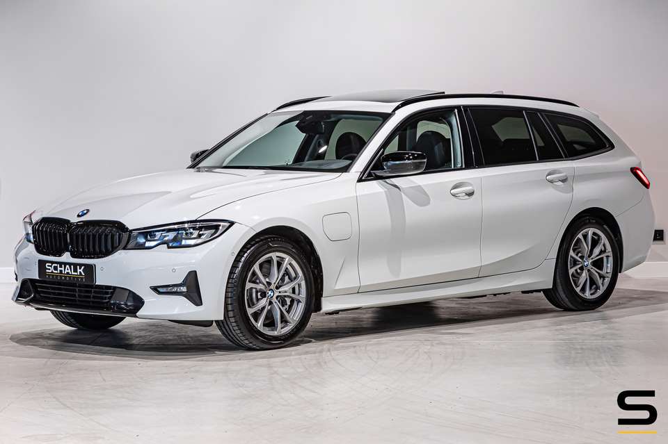 BMW 330 - Imagem 15