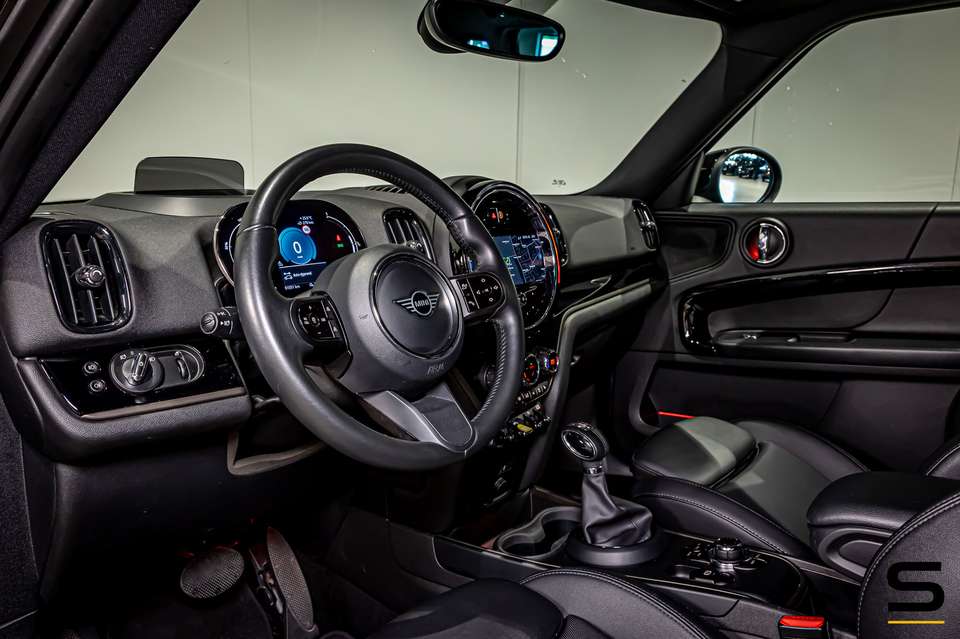 MINI Cooper SE Countryman - Imagem 4