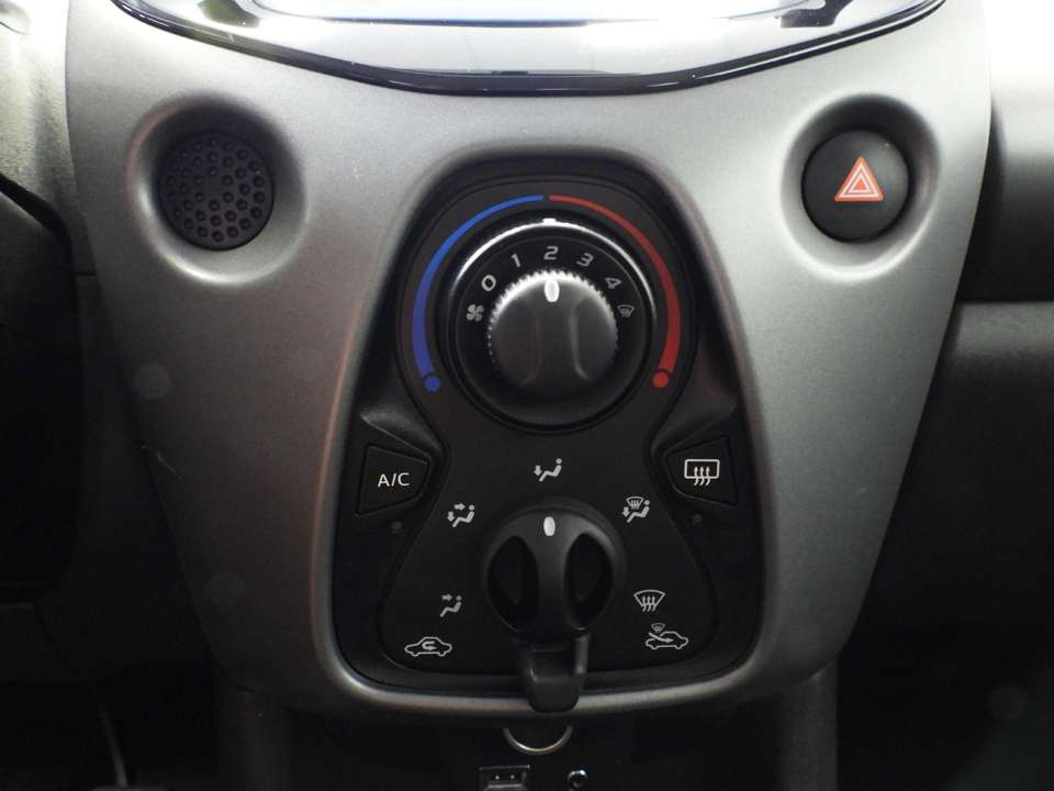 Toyota Aygo - Imagem 6