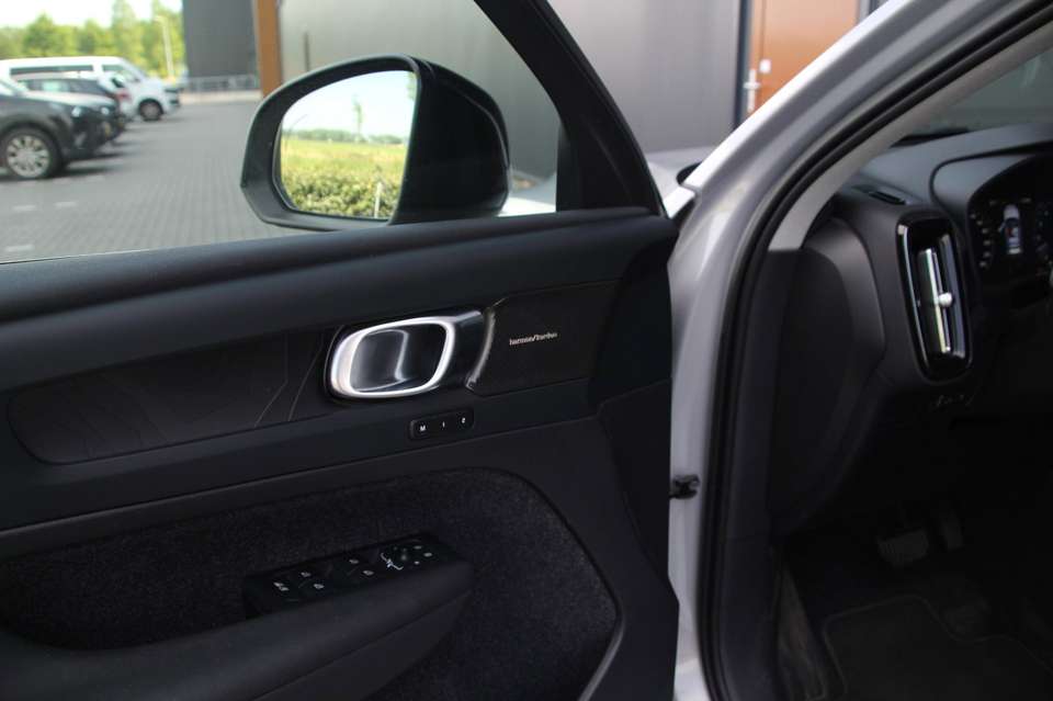Volvo XC40 - Imagem 15