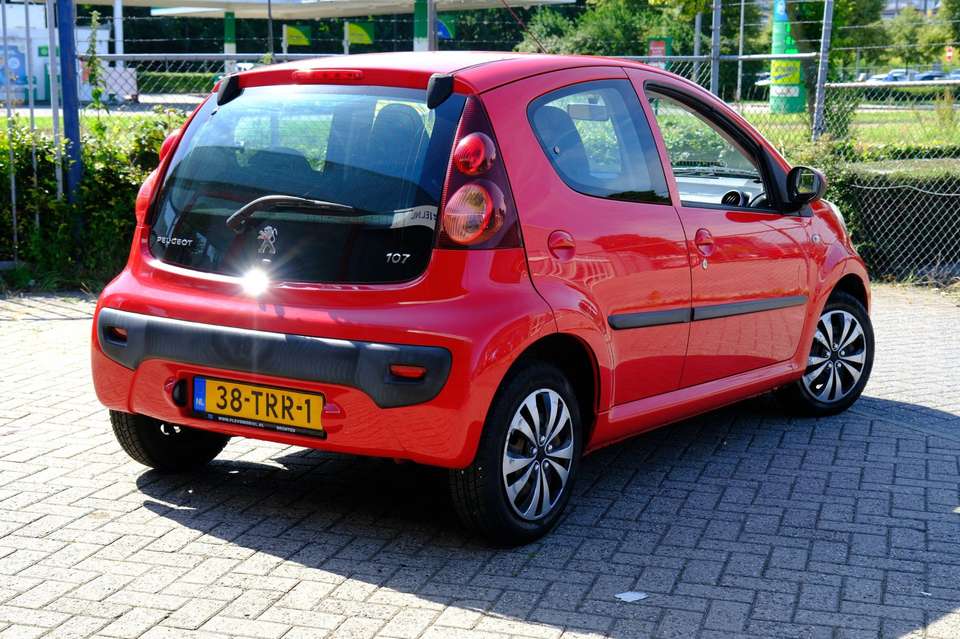 Peugeot 107 - Imagem 3