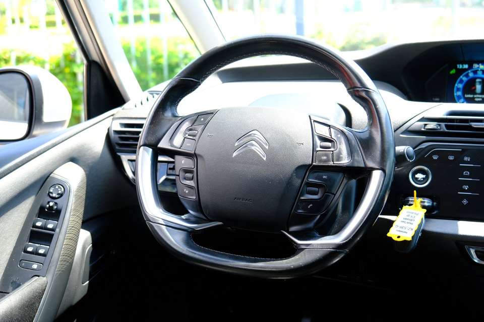 Car picture 6