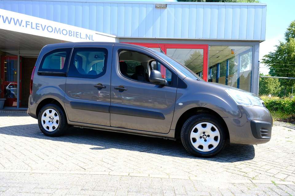 Car picture 4