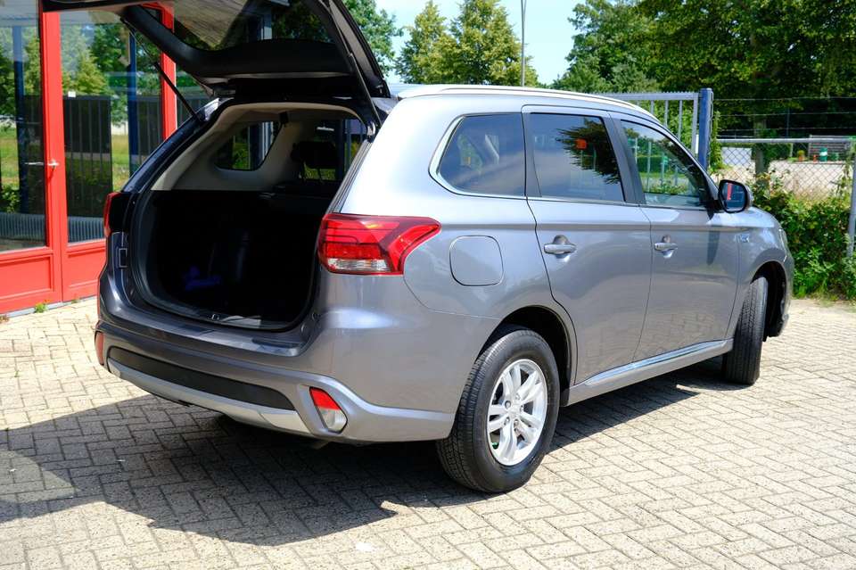Car picture 10