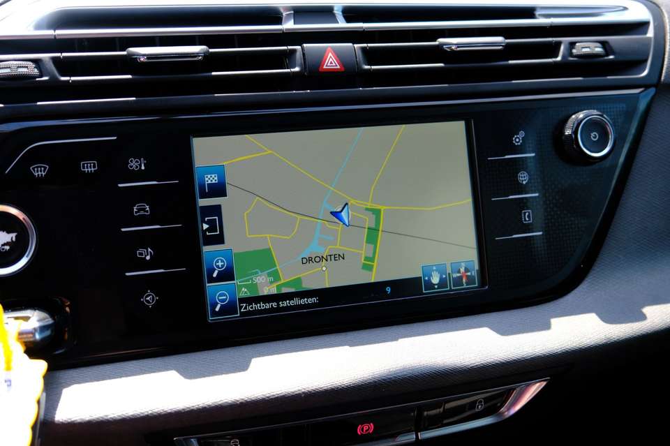 Car picture 14