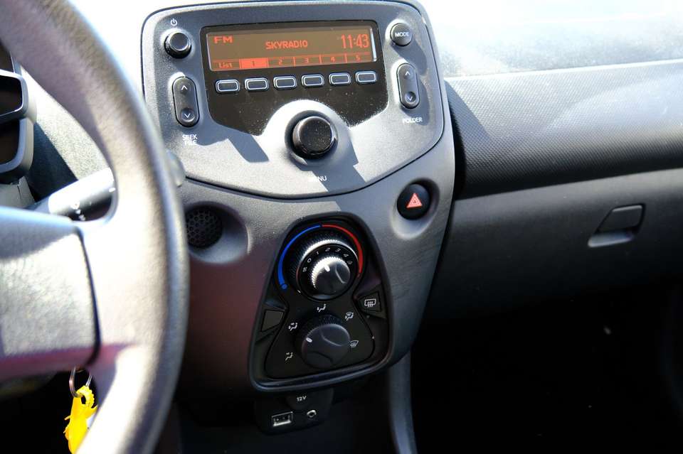 Car picture 14