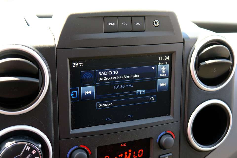 Car picture 16