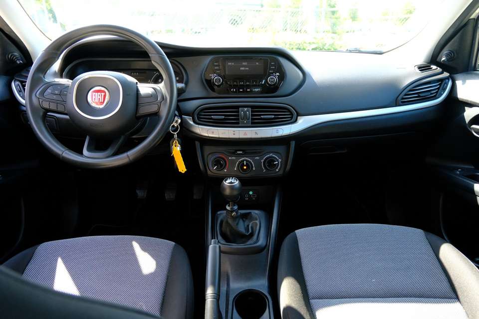 Car picture 11