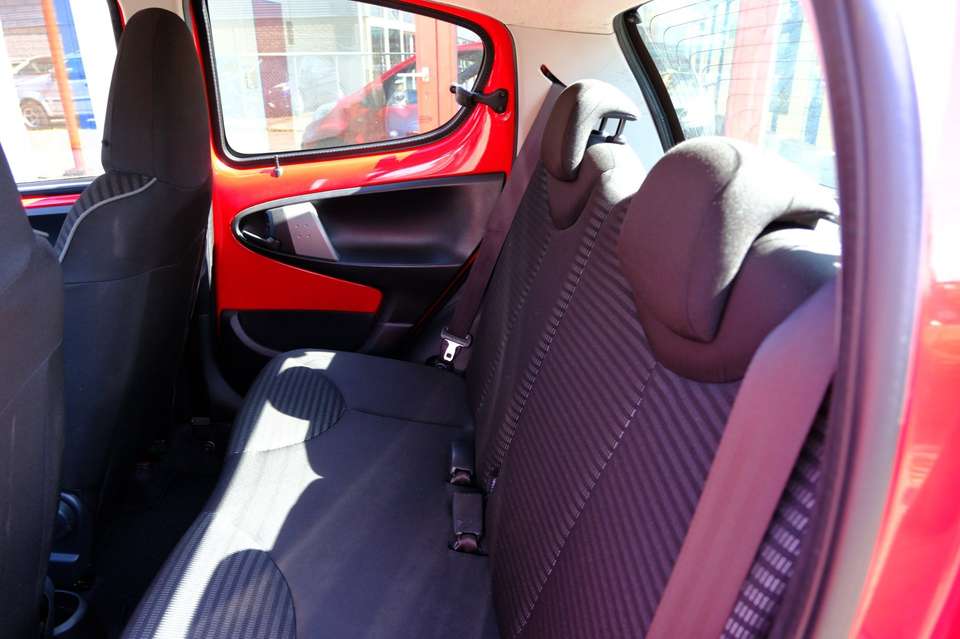 Peugeot 107 - Imagem 20