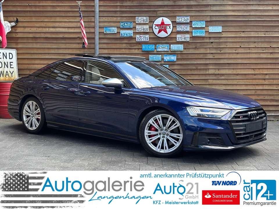 Audi S8 - Imagem 1