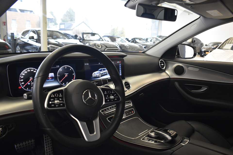 Mercedes-Benz E 200 - Imagem 9