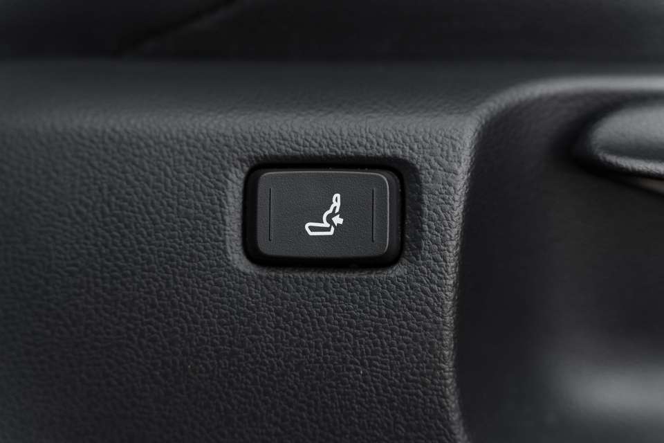 Toyota Corolla Cross - Imagem 13