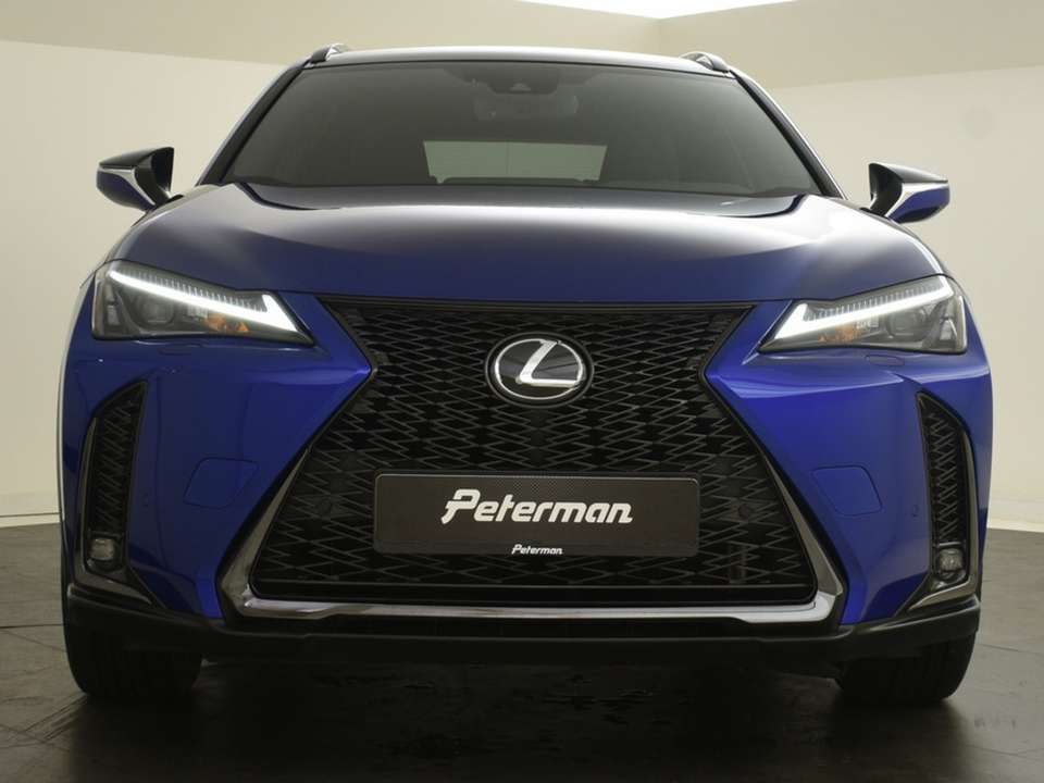 Lexus UX 250h - Imagem 7