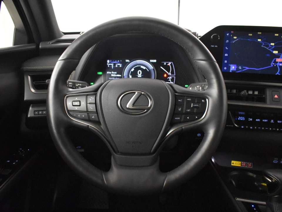 Lexus UX 250h - Imagem 11