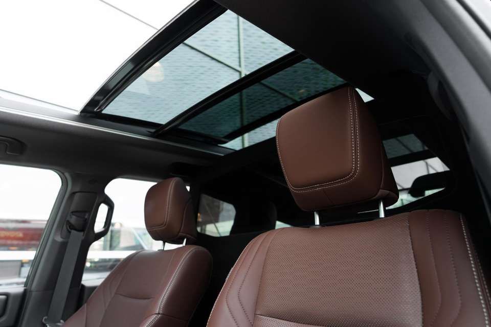 Toyota Land Cruiser - Imagem 12