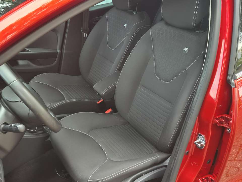 Renault Clio - Imagem 12