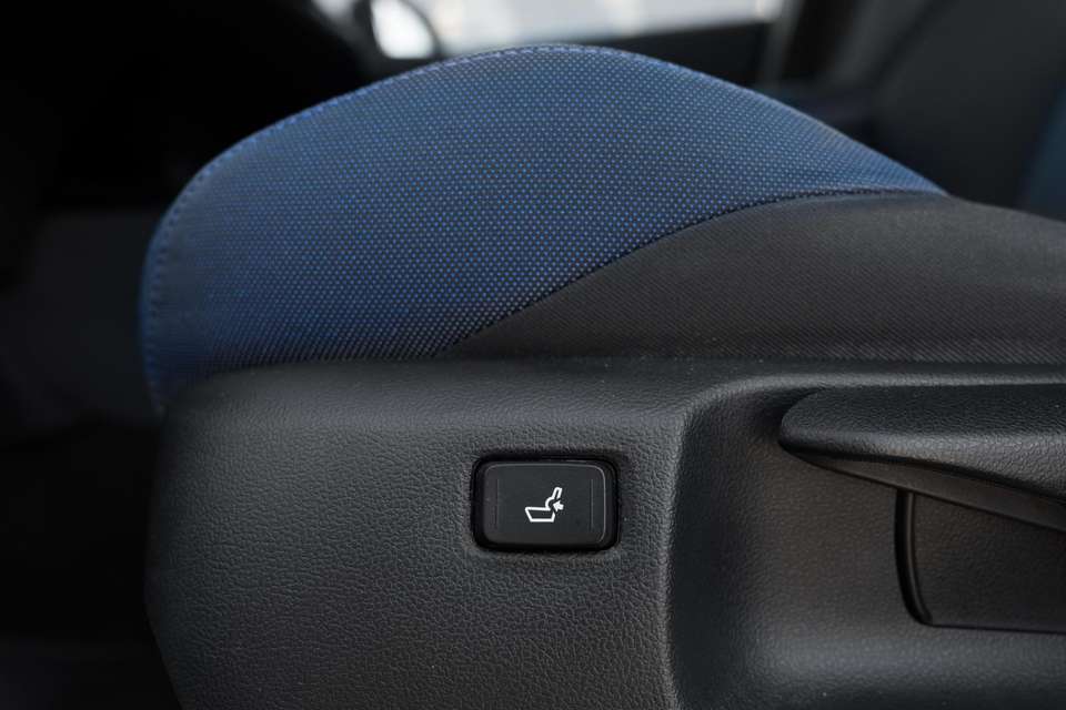 Toyota C-HR - Imagem 14