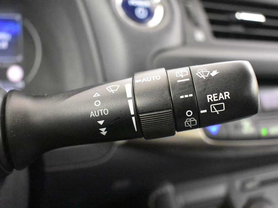 Lexus CT 200h - Imagem 16