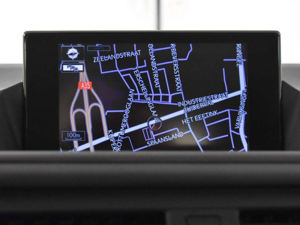 Lexus CT 200h - Imagem 18