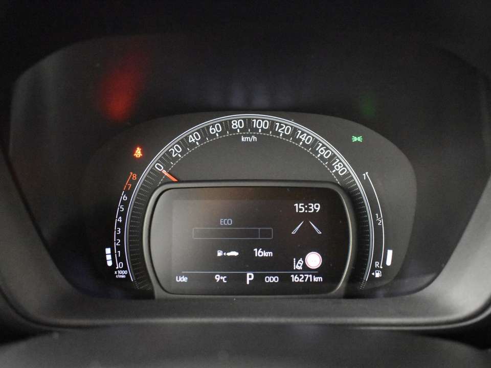 Toyota Aygo X - Imagem 17