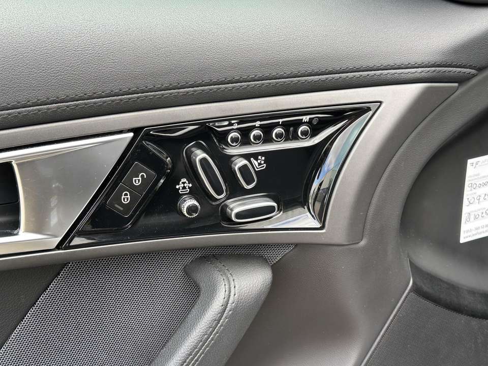 Jaguar F-Type - Imagem 10