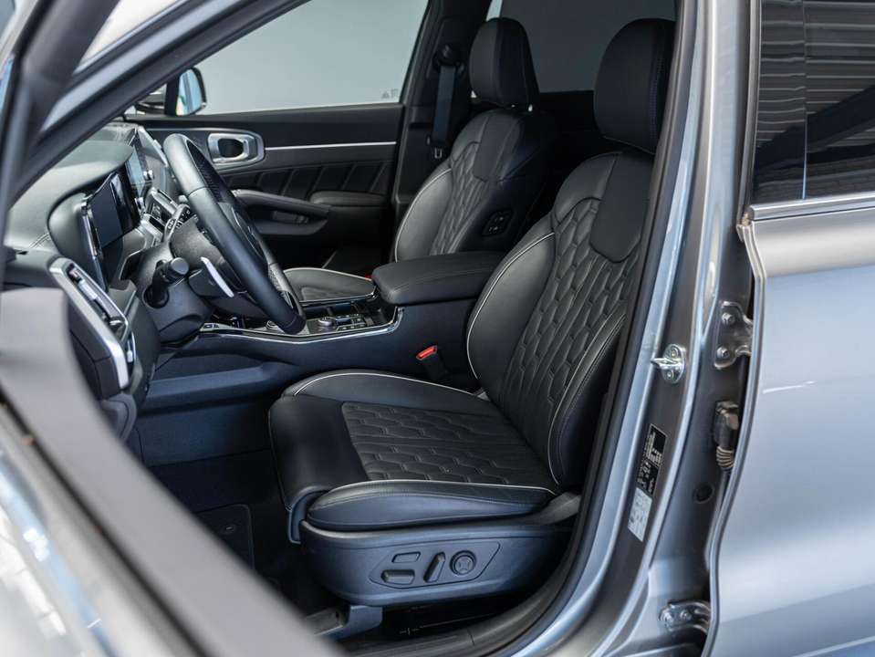 Kia Sorento - Imagem 11