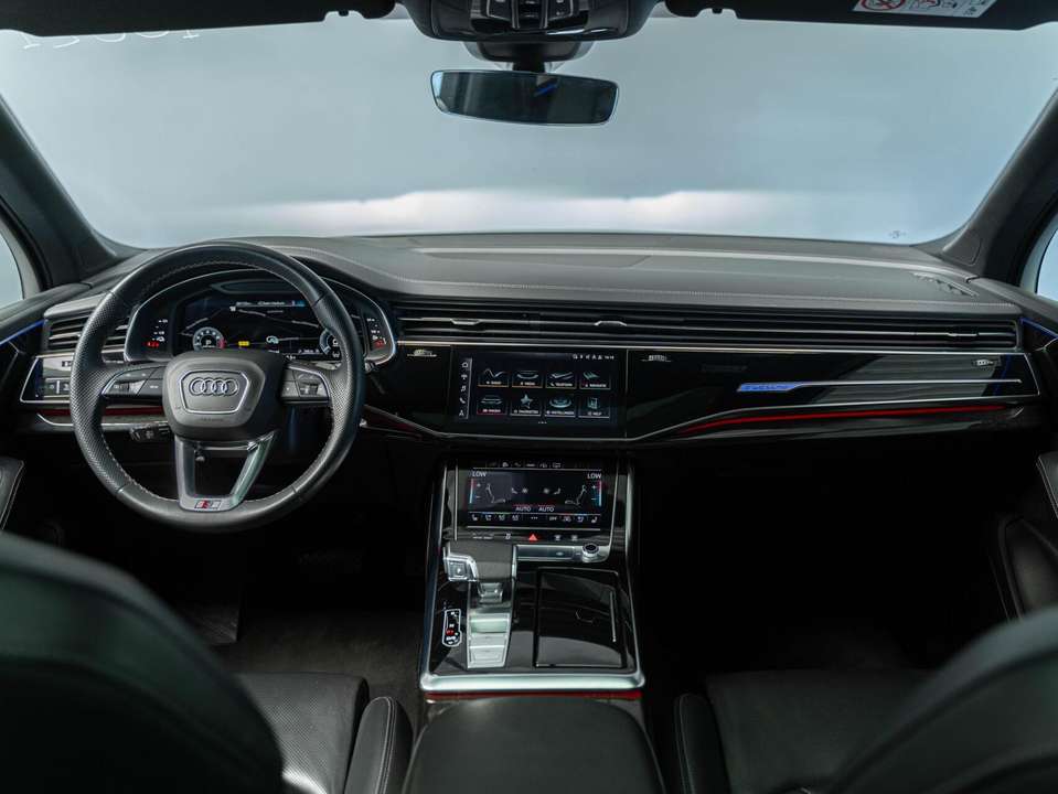 Audi Q7 - Imagem 11
