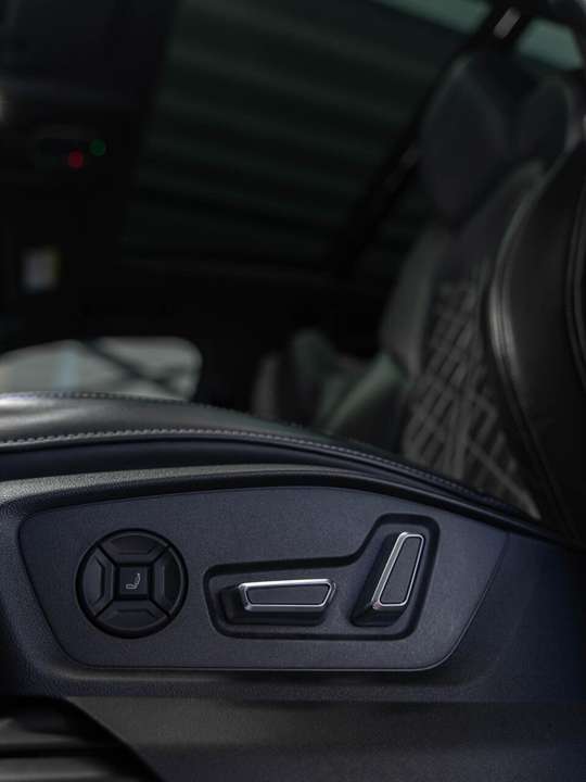 Audi Q7 - Imagem 14