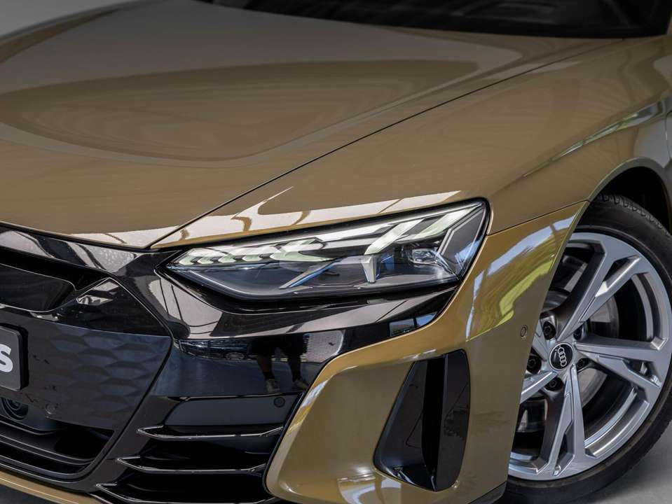 Audi e-tron GT - Imagem 8