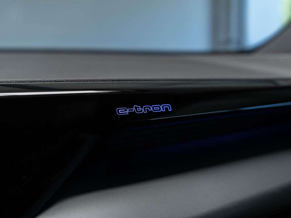 Audi e-tron GT - Imagem 15