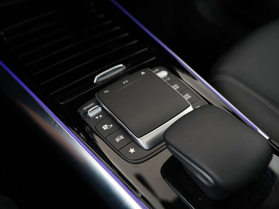 Mercedes-Benz GLA 250 - Imagem 10