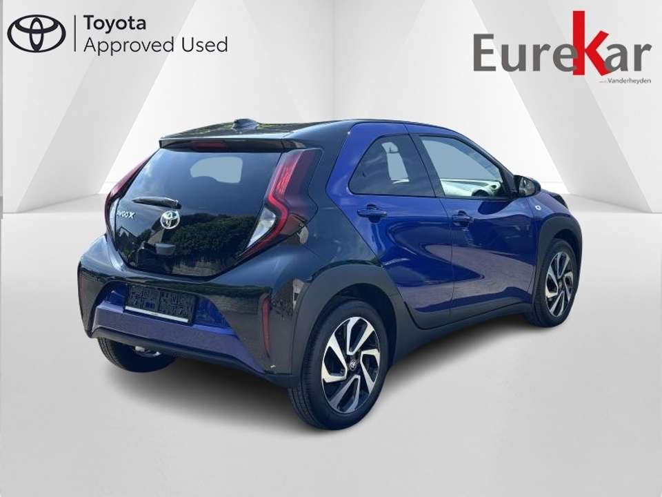 Toyota Aygo X - Imagem 3