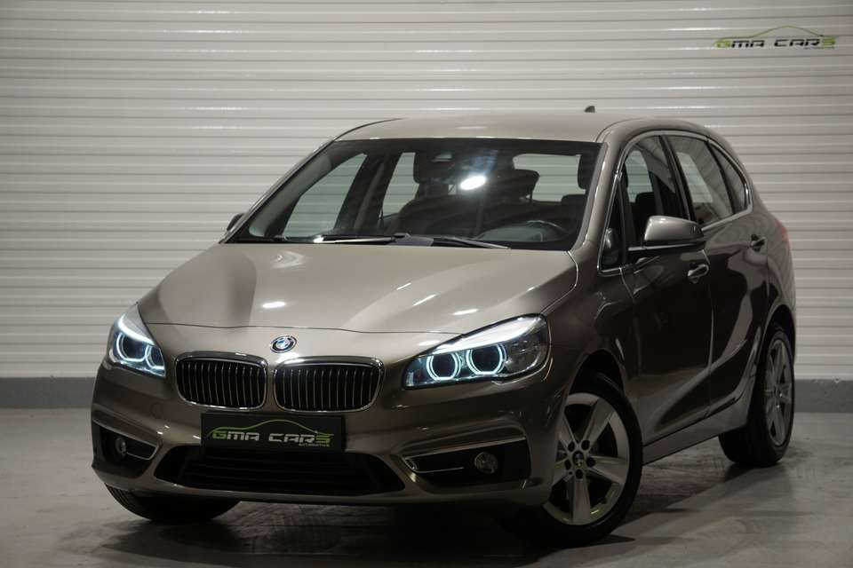 BMW 220 - Imagem 1
