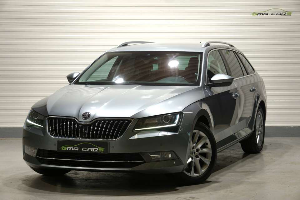 Skoda Superb - Imagem 1