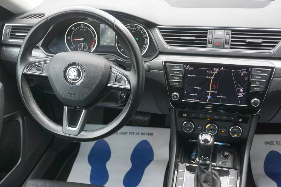 Skoda Superb - Imagem 6