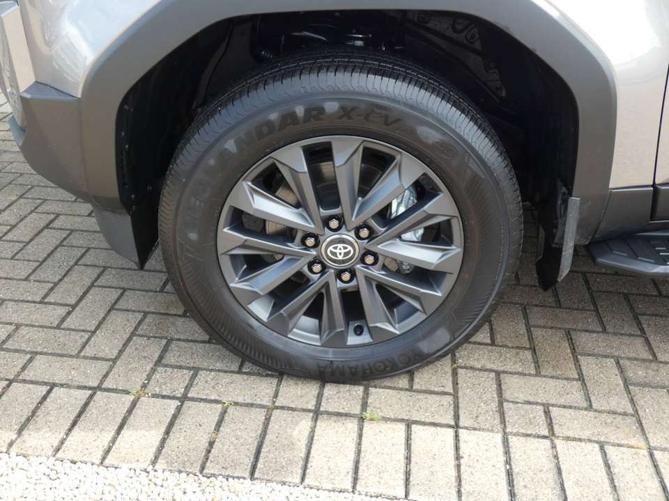 Toyota Land Cruiser - Imagem 3