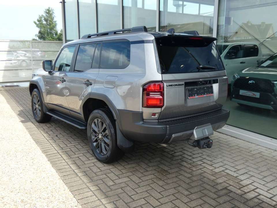 Toyota Land Cruiser - Imagem 5
