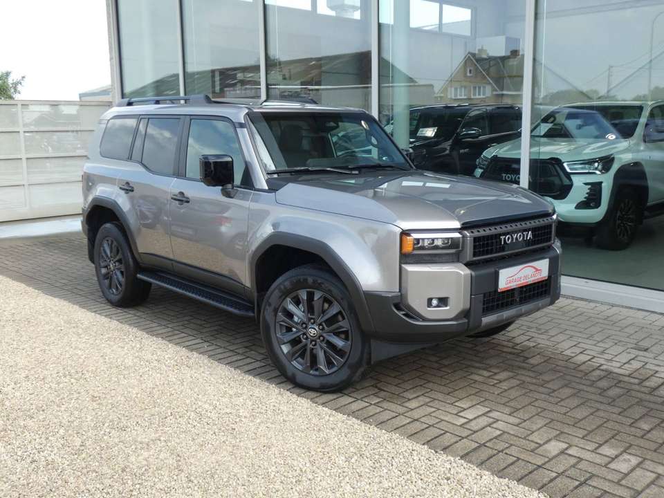 Toyota Land Cruiser - Imagem 8
