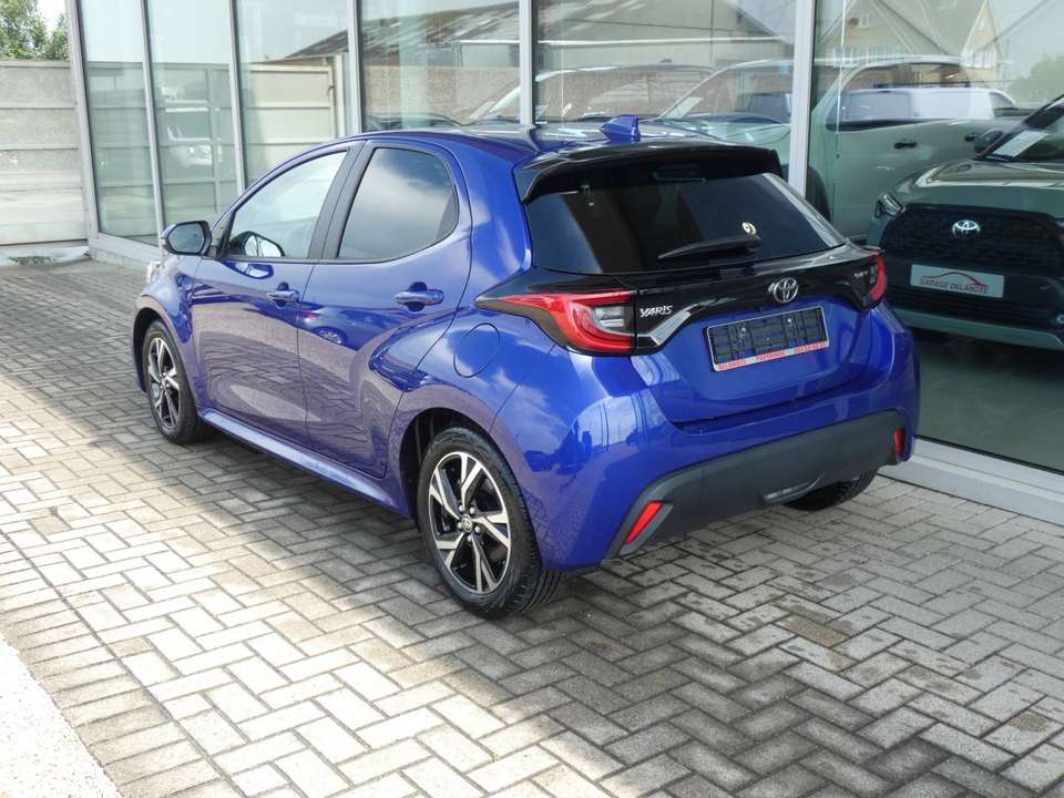 Toyota Yaris - Imagem 11