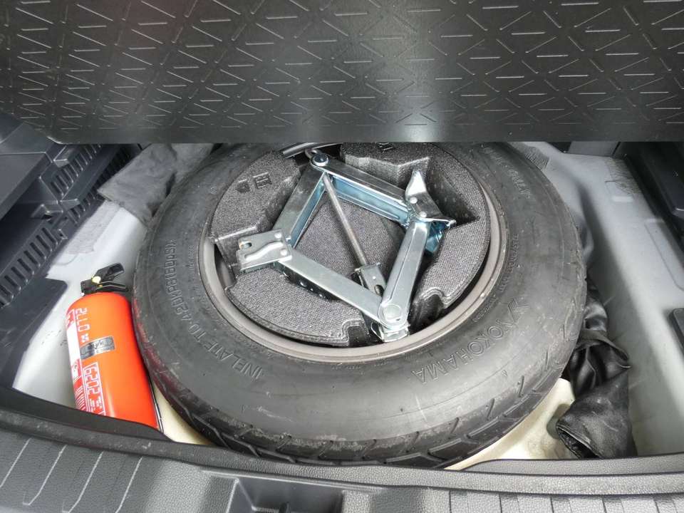 Toyota RAV 4 - Imagem 12