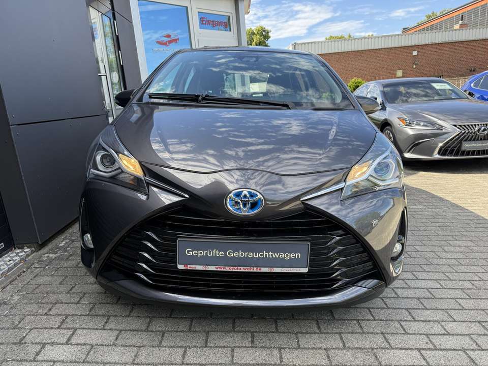 Toyota Yaris - Imagem 2