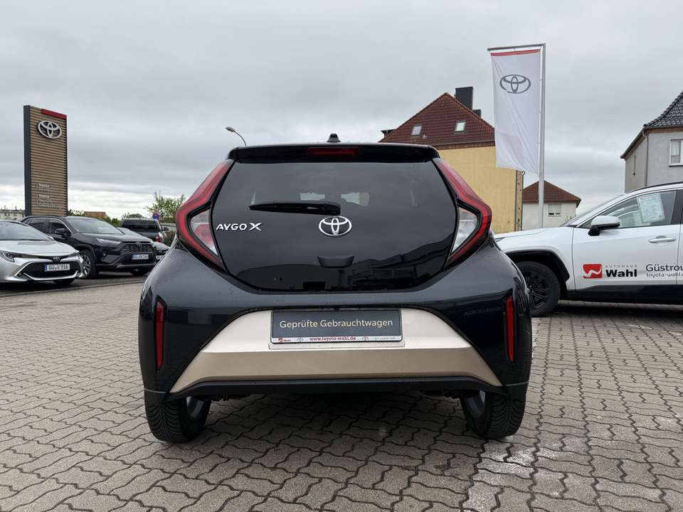Toyota Aygo X - Imagem 4